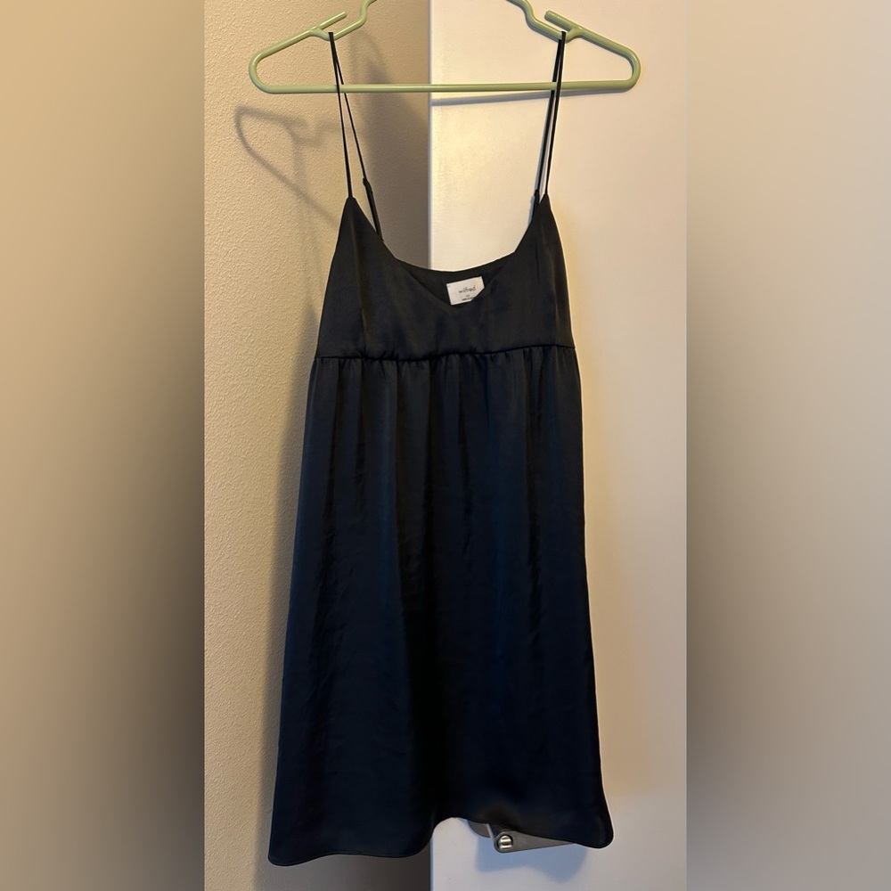 Wilfred lover satin dress. Size extra small. Color and in black.